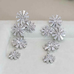 Luxury Exaggerated Glitter Stunning Elegant Drop Earrings for Girls Graceful Classic Jewelry for Women Ladies Accessories