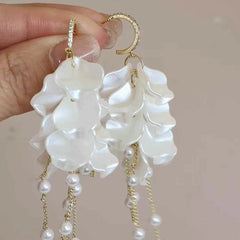 Sweet Fashion Imitation Pearl Tassel Drop Earrings for Girls Elegant Graceful Jewelry for Women Ladies Accessories Wholesale
