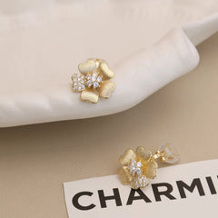 Ladies Hot Sale Flower Shape Mini Clip-on Earring Fashion Elegant Charms Luxurious Bulk Order Jewelry Accessories for Causal