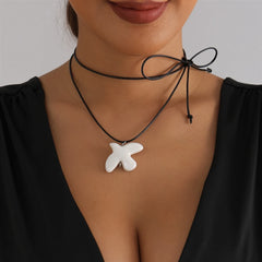 Sweet Sweater Chains for Girls Animals White Dove Stylish Necklaces for Girls Bowknot Choker Fashion Jewelry for Women Ladies