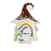 Fashion Trendy House Cartoon Sweet Brooches for Girls Stylish Elegant Cute Pins Jewelry for Women Ladies Accessories New Design