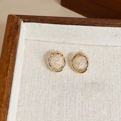 Women Irregular Shape Creative Design Small Stud Earring Fashion Elegant Graceful Chic Bulk Jewelry Accessories for Female Daily