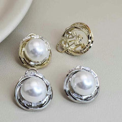 Elegant Luxury Simple Classic Minimalistic Stud Earrings for Girls Imitation Pearl Designer Jewellry for Women Lady Accessories