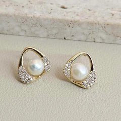 Ladies Latest Imitation Pearl Rhinestone Small Drop Earring Trendy Luxurious Glamorous Wholesale Jewelry Accessories for Office