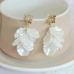 Women Hot Sale Creative Latest Irregular Shape Drop Earring Glitter Sequined Charms Elegant Dainty Bulk Daily Jewelry Accessory