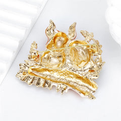 Fashion Squirrel Sweet Animals Cute Brooches for Girls Trendy Glamorous Pins Jewelry for Women Ladies Accessories Wholesale