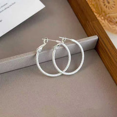 Women Circle Large Hoop Earring Simple Fashion Elegant Chic Glamorous Affordable High Quality Bulk Order Jewelry Accessories