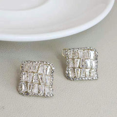 Charms Fashion Glitter Simple Rhinestone for Girls Elegant Luxury Jewelry for Women Lady Accessories Wholesale Chinese Supplier