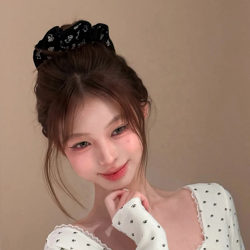 Fashion Cute Animals Solid Color Scrunchies for Girls Simple Elegant Graceful Hair Ties for Women Lady Hair Accessories in Stock