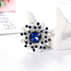 Fashion Luxury Vintage Retro Glitter Rhinestone Sparkle Brooches for Girls Elegant Retro Jewelry for Women Ladies Accessories