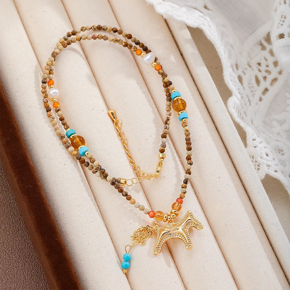 Fashion Natural Stone Copper 18K Gold Plated Freshwater Pearl Necklaces for Girls Trendy Jewelry for Women Ladies Wholesale