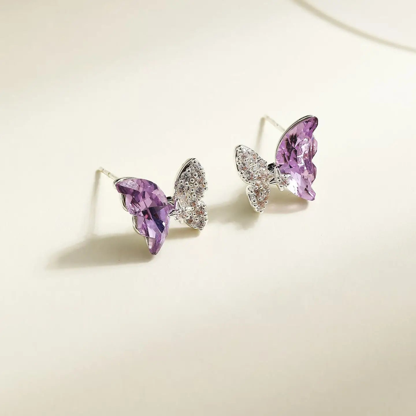 Women Purple Butterfly Bell Rhinestone Small Stud Earring Fashion Glitter Bulk Order High Quality Jewelry Accessories for Daily