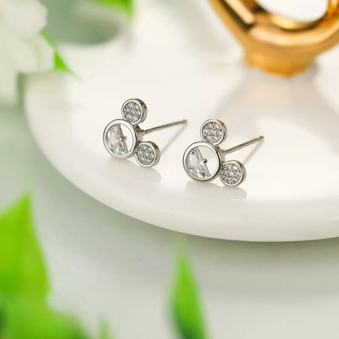 Ladies Star Shape New Design Hot Sale Mini Stud Earring Fashion Glitter Sparking Wholesale