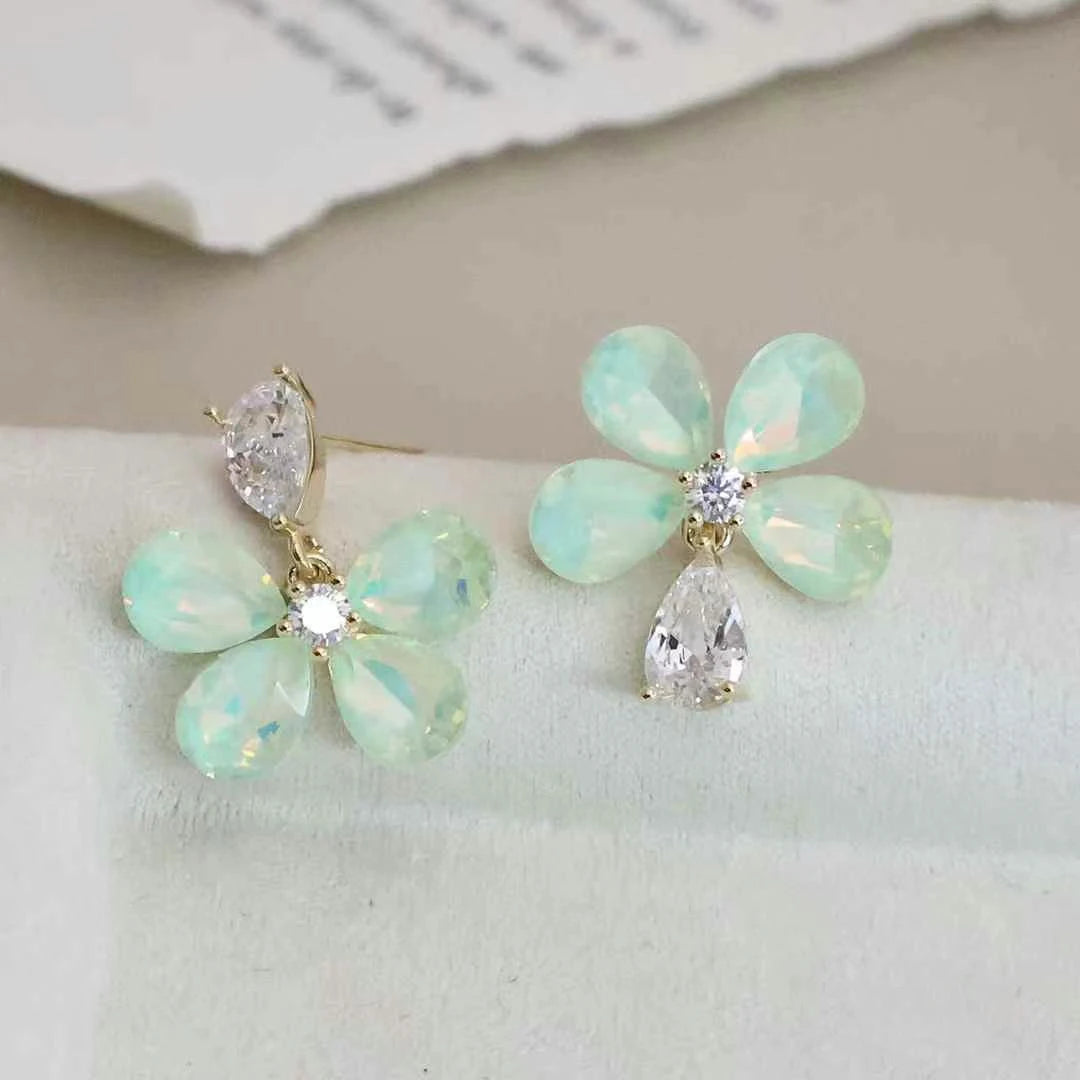 Sweet Flowers Floral Elegant Cute Drop Earrings for Girls Trendy Art Deco Designer Jewelry for Women Ladies Accessories Chic