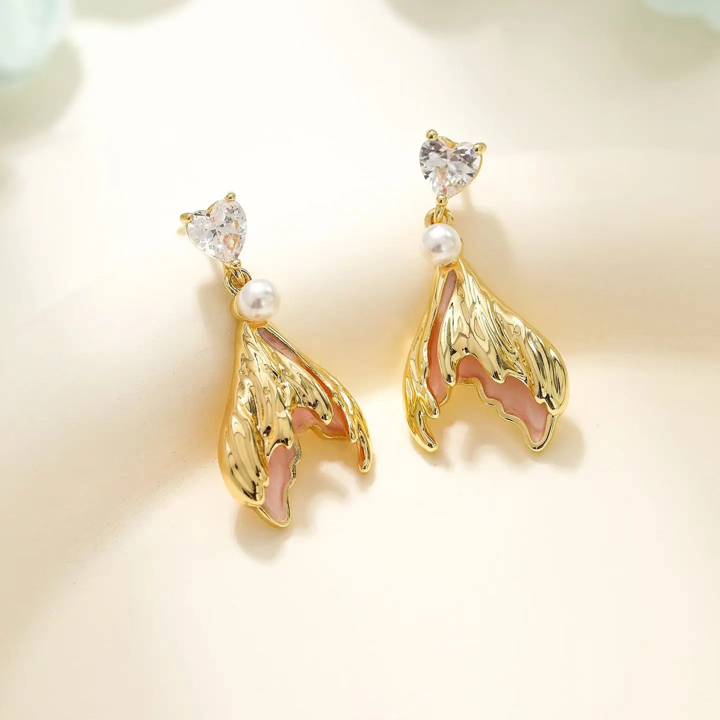 Luxury Imitation Pearl Rhinestone Heart Shaped Drop Earrings for Girls Elegant Trendy Dainty Jewellry for Women Lady Accessories