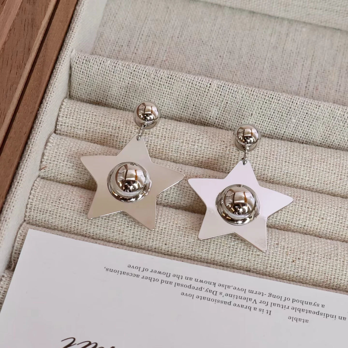 Fashion Star Elegant Sweet Art Deco Drop Earrings for Girls Glamorous Charms Jewelry for Women Ladies Accessories Wholesale