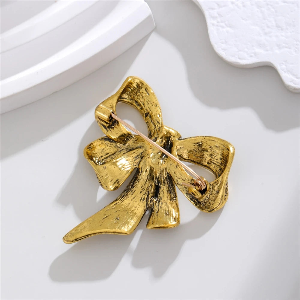 Fashionable Dainty Glamorous Bowknot Brooches for Girls Sweet Elegant Charms Pins Jewelry for Women Ladies Accessories Wholesale