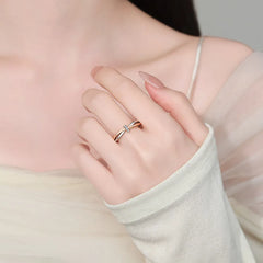 Double Knot Couple Rings Women's Twisted Two Colors Simple Elegant Light Luxury Open Rings Fashion Jewelry Accessories Wholesale