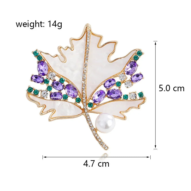 Fashion Leafs Maple Sweet Elegant Brooches for Girls Trendy Stylish Jewelry for Women Ladies Accessories Wholesale New Design