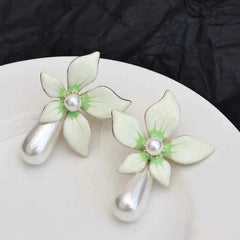 Ladies Hot Sale New Design Flower Imitation Pearl Medium Drop Earring Trendy Elegant Luxurious Wholesale Jewelry Accessories