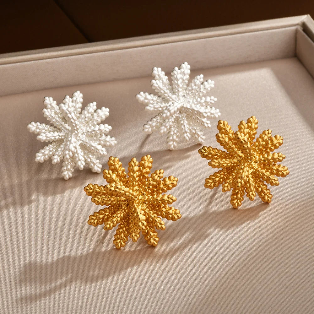 Matte Gold Silver Filigree Hollow Swirl Textured Stud Earrings Elegant Organic Design Statement Unique Jewelry Women Accessories