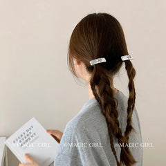 Simple Minimalistic Alloy Hair Clips for Girls Bowknots Fashion Sweet Snap Clips for Women Ladies Hair Accessories in Stock