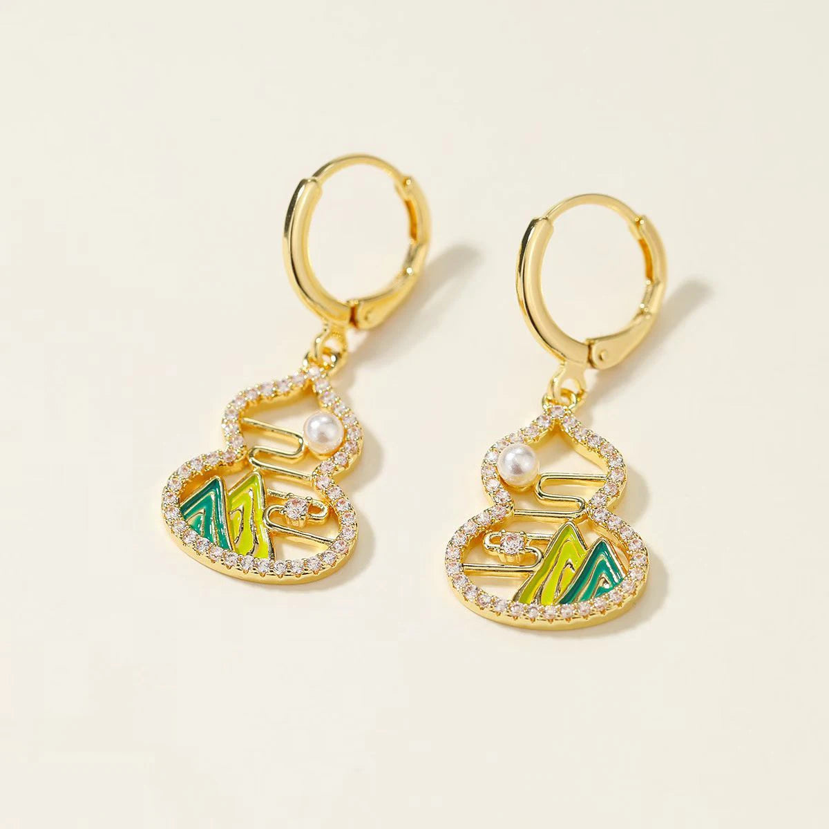 Luxury Glitter Charms Glamorous Drop Earrings for Girls Elegant Dainty Jewelry for Women Ladies Accessories Chinese Supplier