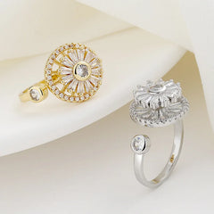 Hot Sale Rotating Rings Clover Shining Zircon Niche Design Micro-set Adjustable Index Finger Rings Women Accessories Wholesale