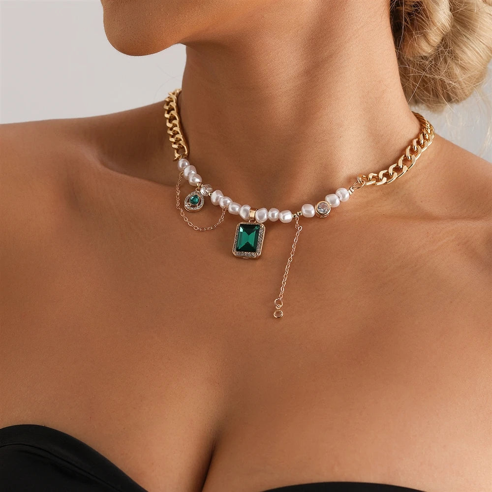 Fashion Luxury Glitter Rhinestone Trendy Necklaces for Girls Sweet Elegant Jewelry for Women Ladies Accessories Stylish Chic