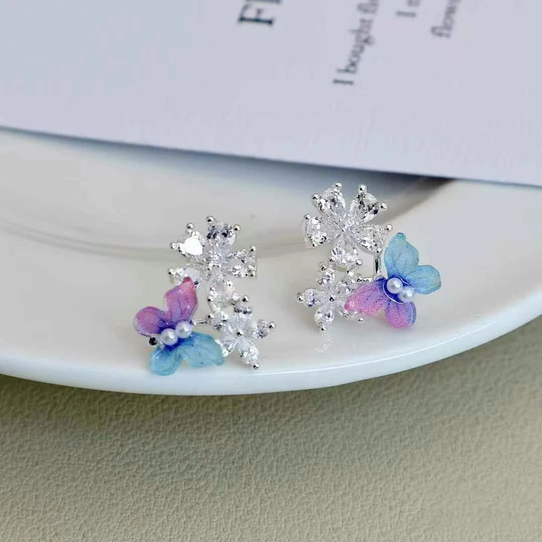 Fashion Elegant Butterfly Animals Hoop Earrings for Girls Dainty Ary Deco Jewelry for Women Ladies Accessories Glamorous Chic