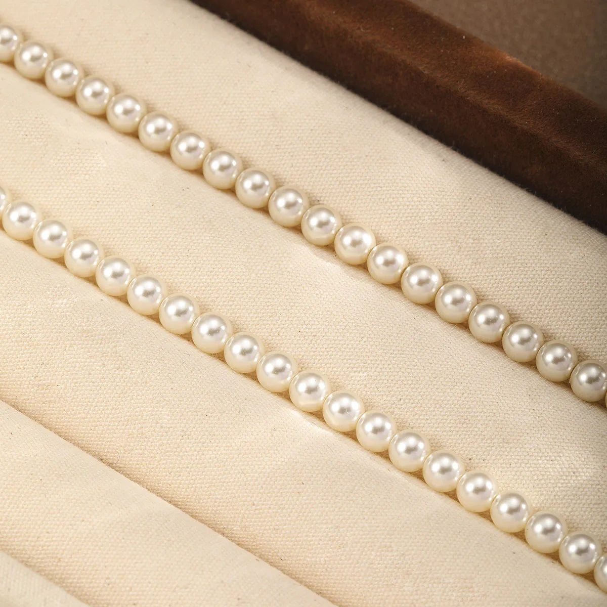 Fashion Simple Minimalistic Pearl Bracelets for Girls Sweet Jewelry for Women Ladies Wholesale Luxurious China Manufacturer