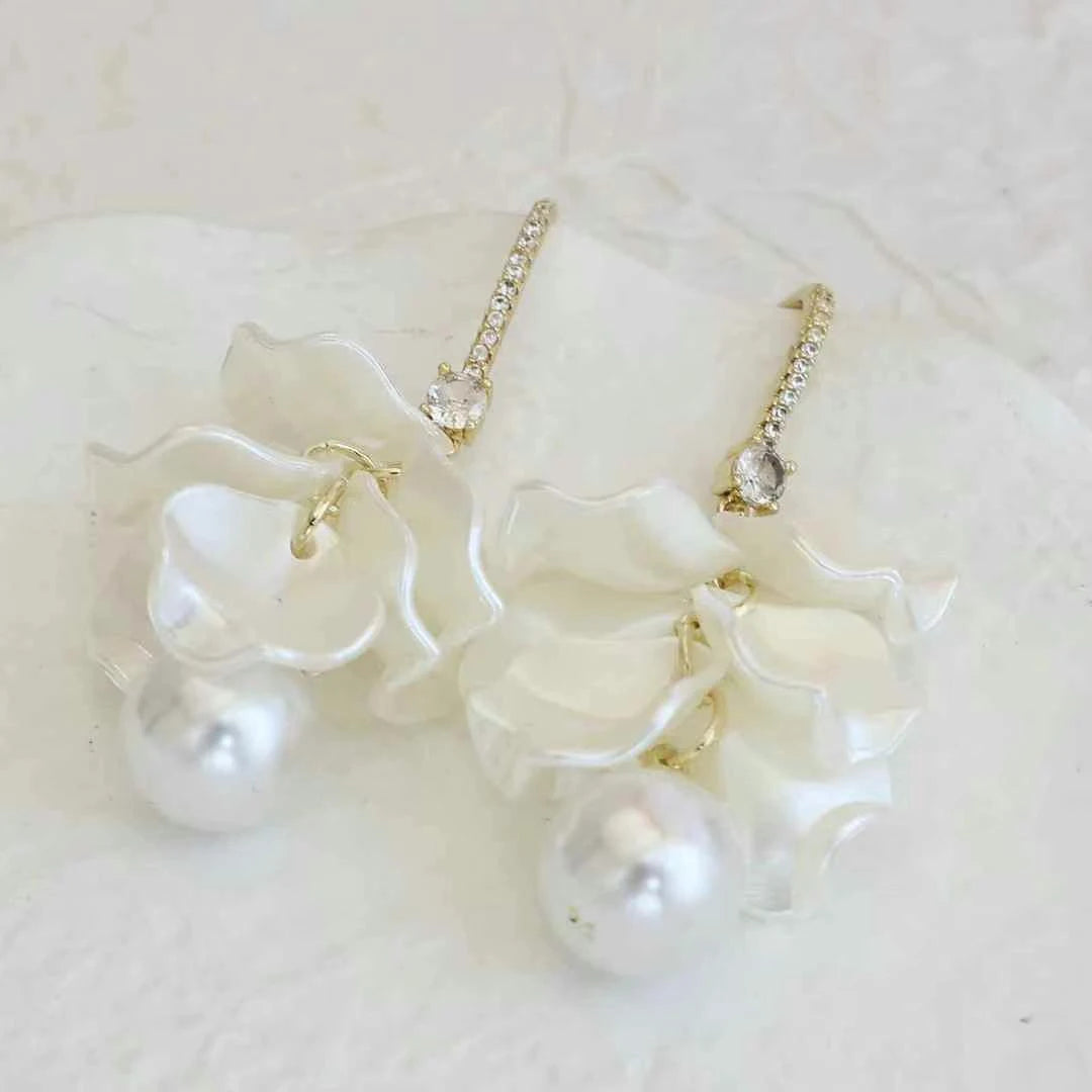 Fashion Cute Sweet Cherry Fruit Drop Earrings for Girls Luxury Glitter Art Deco Jewelry for Women Ladies Accessories Wholesale