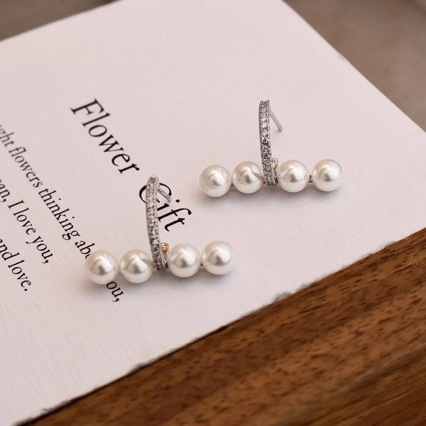 Women Hot Sale Creative Design Small Drop Earring Fashion Elegant Dainty Latest Wholesale Jewelry Accessories for Causal Office