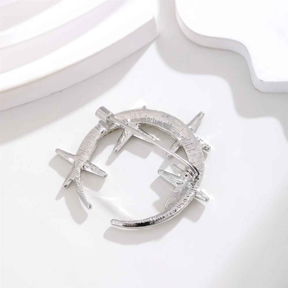 Fashion Glitter Rhinestone Sweet Elegant Brooches for Girls Stylish Trendy Pins Jewelry for Women Ladies Accessories New Design