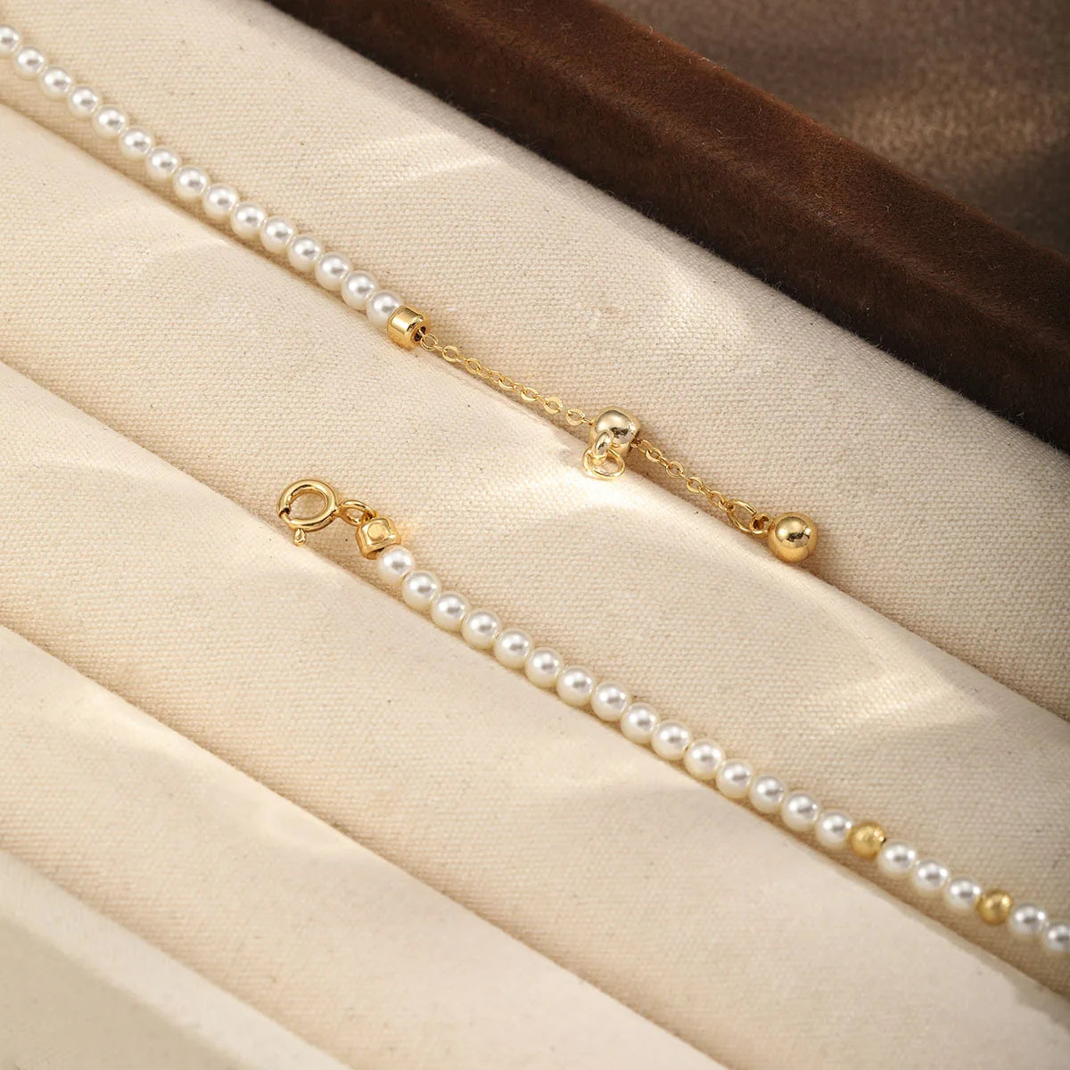 Fashion Glass Pearl Animals Horse Cute Pendent Necklaces for Girls Sweet Jewelry for Women Ladies Wholesale China Manufacturer