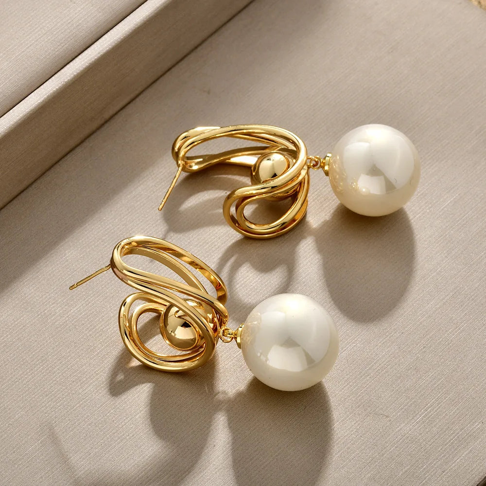 Gold Geometric Pearl Drop Earrings Women's Elegant Large Imitation Pearl Dangle Earrings Fashion Jewelry Accessories Wholesale