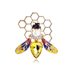 Fashion Animals Insects Bees Sweet Brooches for Girls Elegant Trendy New Design Pins Jewelry for Women Ladies Accessories
