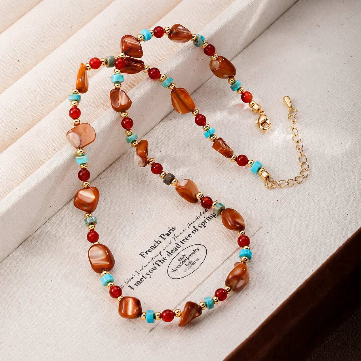 Fashion Lobster Clasp Copper Beads Shell Red Agate Necklaces for Girls Vintage Jewelry for Women Ladies Wholesale China Factory