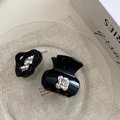 Vintage Simple Solid Color Mini Hair Claw Clips for Girls Imitation Pearl Flower Hair Clutches for Women Ladies Hair Accessories