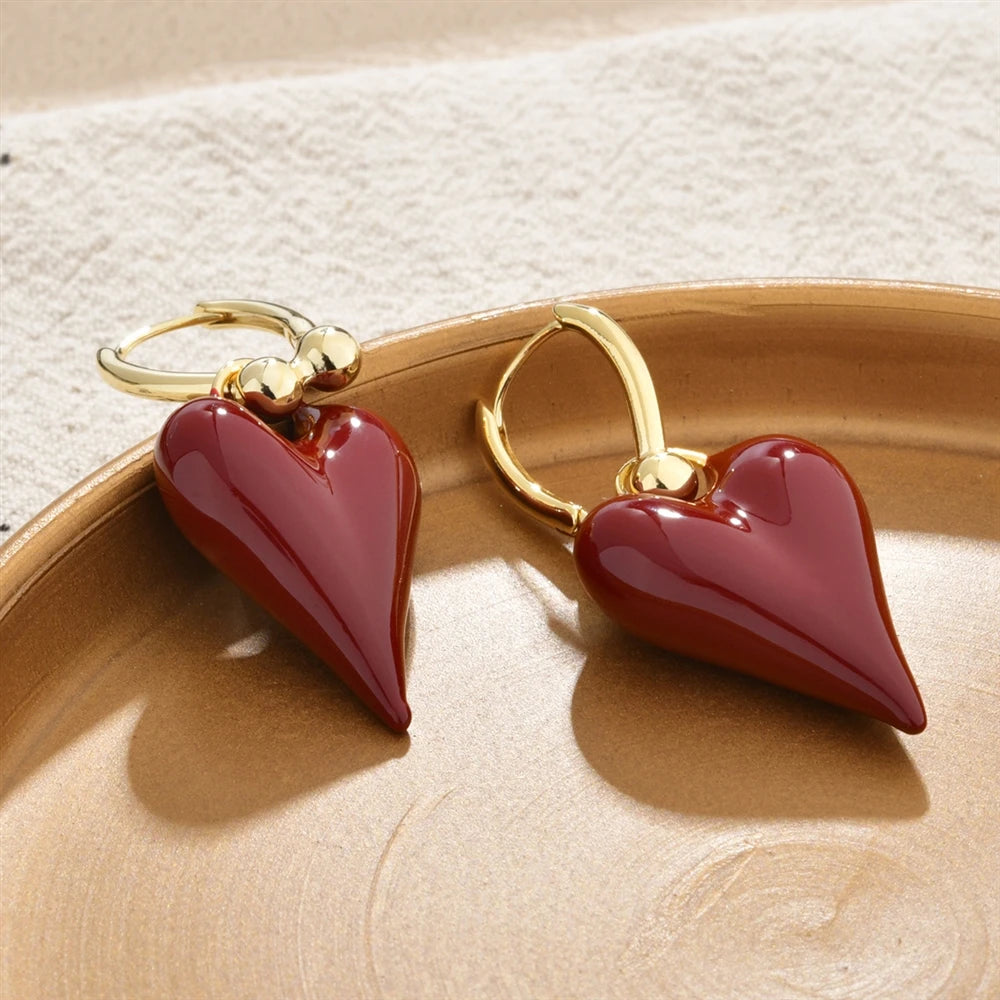 Retro Earrings Elegant Simple Red Glaze Love Earrings High-end Light Luxury for Women Heart-shaped Earring Autumn and Winter