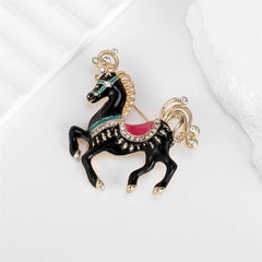 Fashion Animals Horse Sweet Cute Brooches for Girls Stylish Glamorous Pins Jewelry for Women Ladies Accessories Wholesale Chic