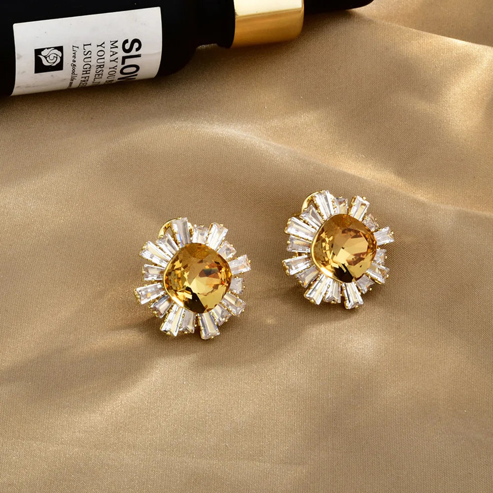 14K Gold Plated Ear Studs Rhinestone Glitter Zircon Inlaid Sunflower Earrings Light Luxury High-end Fashion Exquisite Earrings