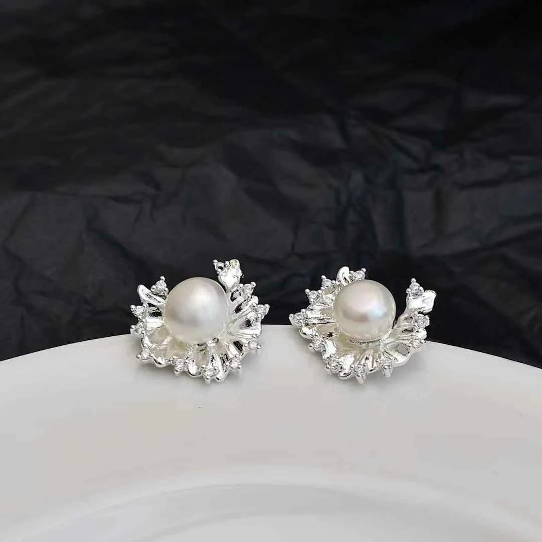 Girls Imitation Pearl Flower Shape Small Stud Earring Fashion Graceful Elegant High Quality Wholesale Daily Jewelry Accessories
