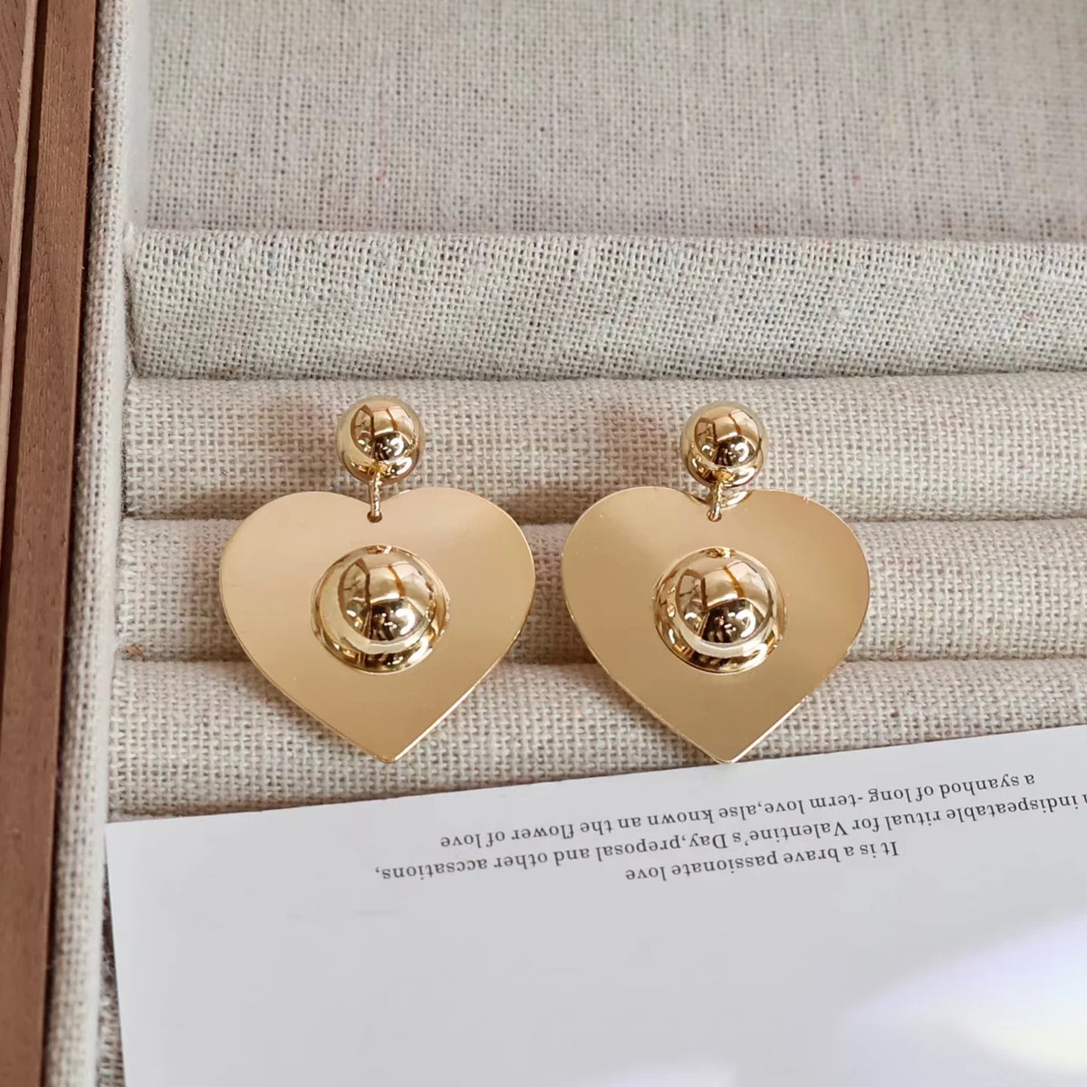 Fashion Trendy Heart Shaped Simple Drop Earrings for Girls Elegant Glamorous Jewelry for Women Ladies Accessories Wholesale