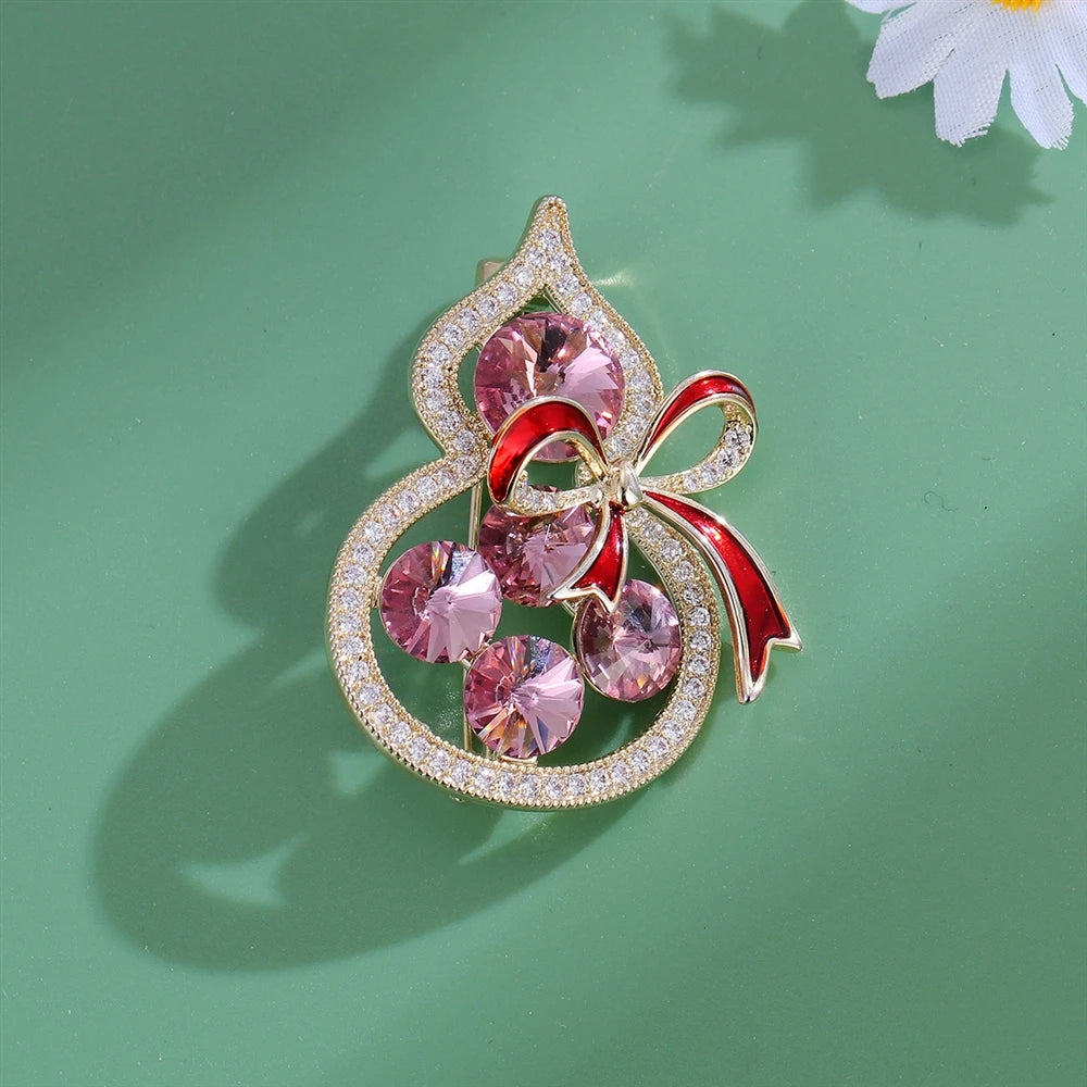 Fashion Glitter Gourd Sparkle Sweet Brooches for Girls Sweet Elegant Pins Jewelry for Women Ladies Accessories Chinese Supplier