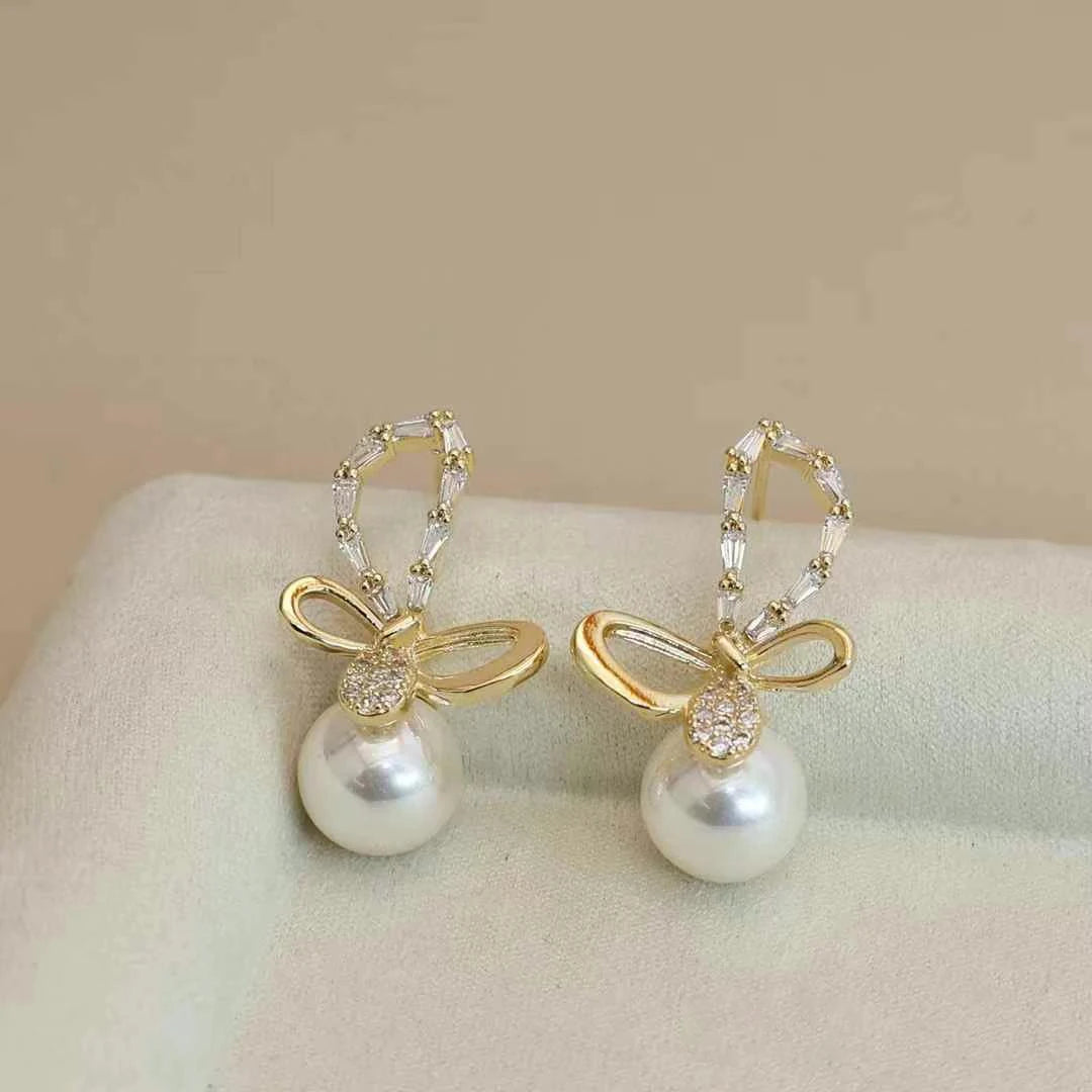 Sweet Bowknot Imitation Pearl Elegant Drop Earrings for Girls Simple Classic Luxury Jewelry for Women Ladies Accessories Chic