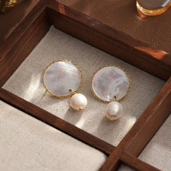 Female White Freshwater Pearl S925 Silver Shell Drop Earring Fashion Simple Low MOQ Factory Price Jewelry for Women Daily Use