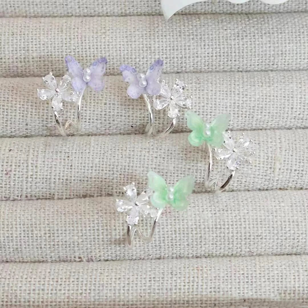 Sweet Butterfly Elegant Hoop Earrings for Girls Princess Style Trendy Jewelry for Women Ladies Bijuterias Chinese Supplier