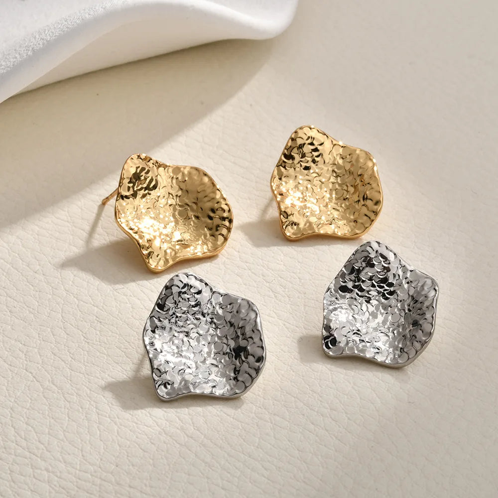 Fashion Copper Stud Earrings Pleated Metal Flashing Texture Earpins Round Square Irregular Earrings Wholesale European American