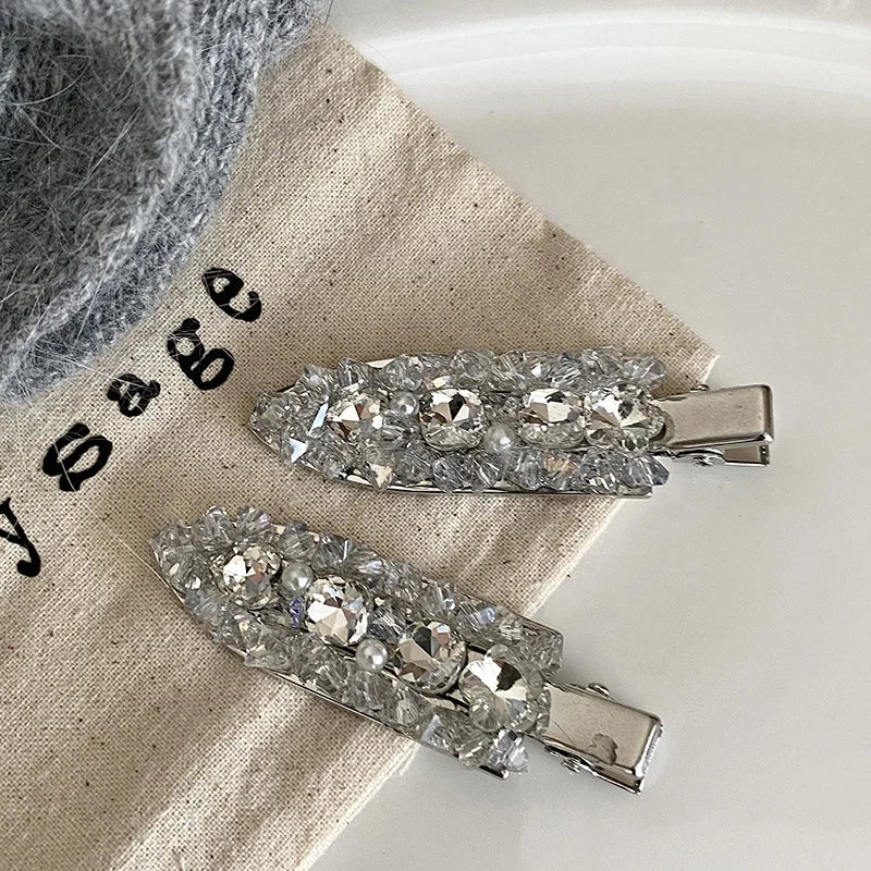 Female Hot Sale New Design Rhinestone Small Alligator Clip Sparking Glitter Fashion Chic Customized in Stock Hair Clip Accessory